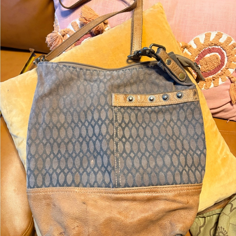 Stylish Tan and Gray Women's Bag